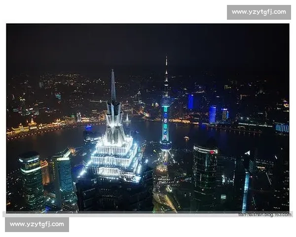 818 人决战 474 米云端！上海环球金融中心垂马开跑