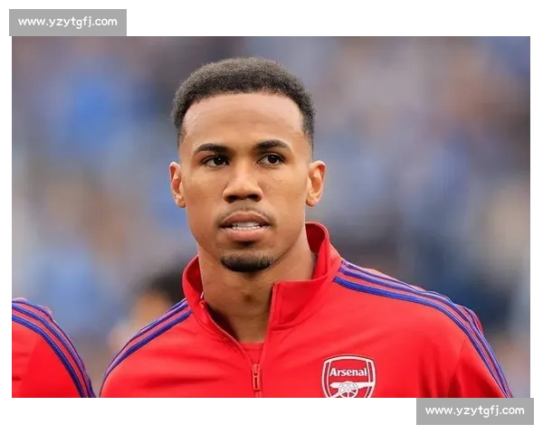 卡拉格力挺加布里埃尔：英超最具影响力的后防领袖